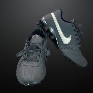 Nike Shox Size 5Y